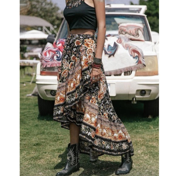 Boho black  ruffle hem maxi skirt - Picture 4 of 12